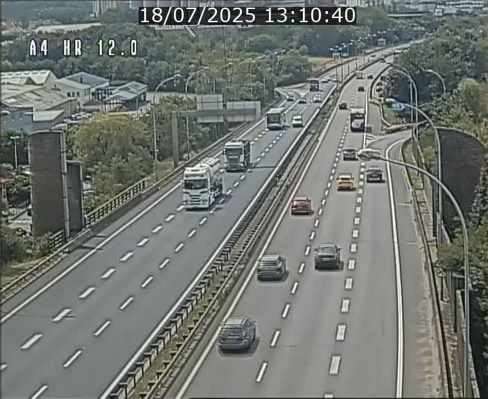 Traffic live webcam Luxembourg Jonction Foetz - A4 - BK 12.0 - direction Esch sur Alzette