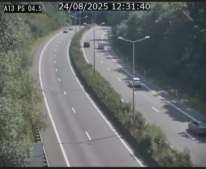Traffic live webcam Luxembourg Differdange - A13 direction Esch-sur-Alzette - BK 4.5
