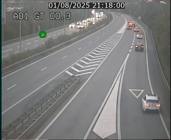 Traffic live webcam Luxembourg Croix de Gasperich - A1 direction Kirchberg - BK 0.3