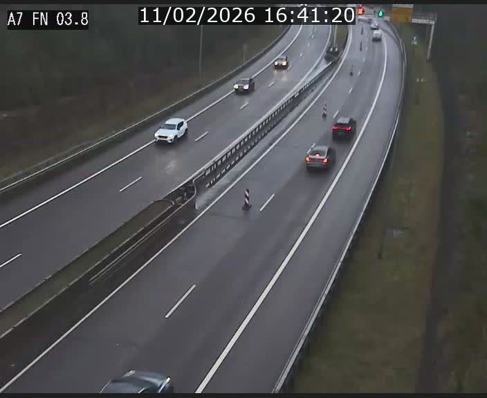Caméra autoroute Luxembourg A7 - Passage à gibier Rëngelbour - direction Tunnel Stafelter