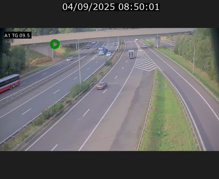 Traffic live webcam Luxembourg Jonction Grünewald - A1 direction Luxembourg-ville - BK 9.5