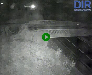 Webcam sur A84 à hauteur de Pont-Farcy, au niveau du pont autoroutier sur la Vire, au sud de Saint-Lô