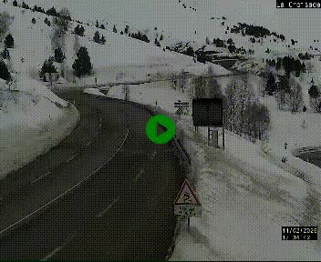 Webcam au carrefour de la croisade, à la jonction entre la N22 et la N320, avant le poste de douane franco-andorrane. Webcam à 1790 mètres d'altitude