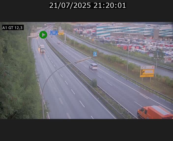 Traffic live webcam Luxembourg Senningerberg - A1 direction Allemagne - BK 12.3