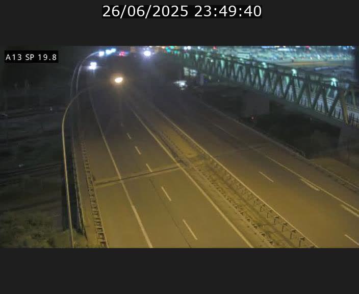 Traffic live webcam Luxembourg Croix de Bettembourg - A13 direction Esch-sur-Alzette - BK 19.8