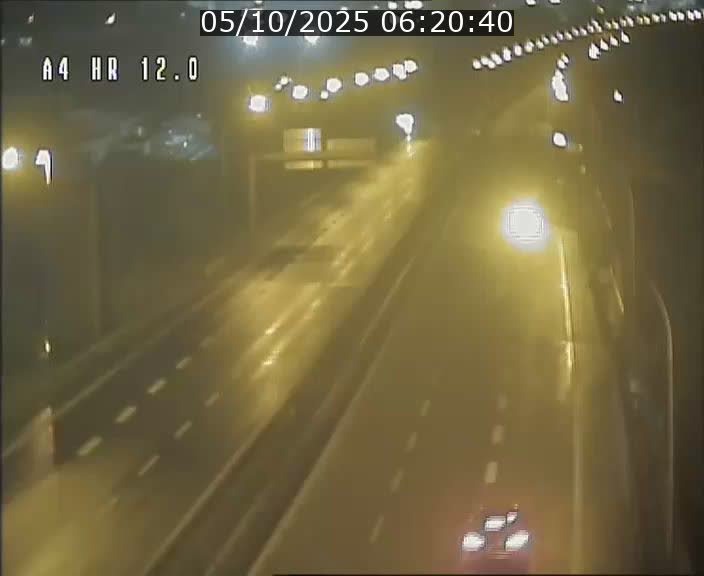 Traffic live webcam Luxembourg Jonction Foetz - A4 - BK 12.0 - direction Esch sur Alzette