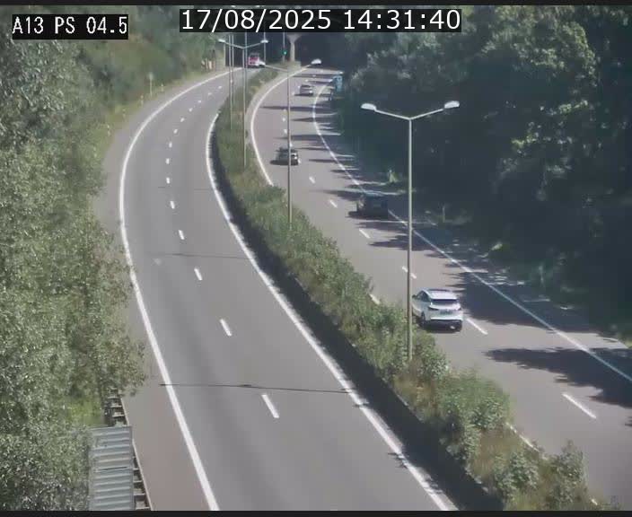 Traffic live webcam Luxembourg Differdange - A13 direction Esch-sur-Alzette - BK 4.5