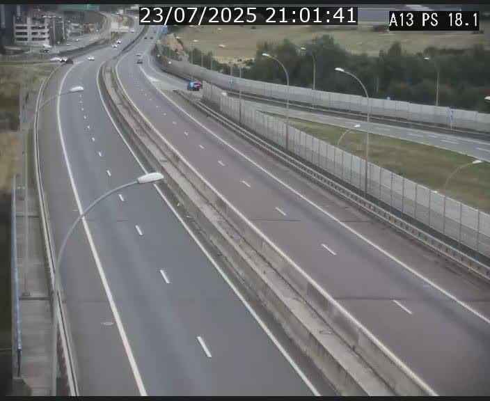 Traffic live webcam Luxembourg Dudelange - A13 direction Croix de Bettembourg - BK 18.1