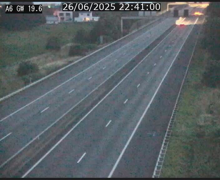 Traffic live webcam Luxembourg - Steinfort - A6 - BK 19.6 - direction Belgique