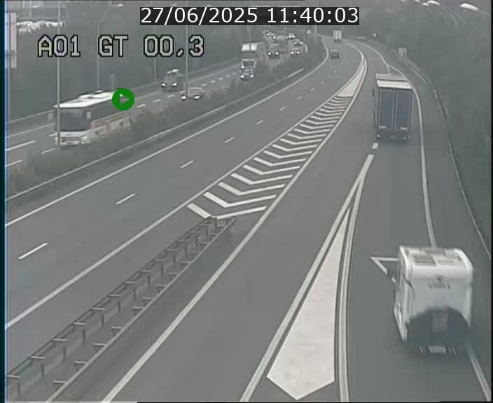 Traffic live webcam Luxembourg Croix de Gasperich - A1 direction Kirchberg - BK 0.3