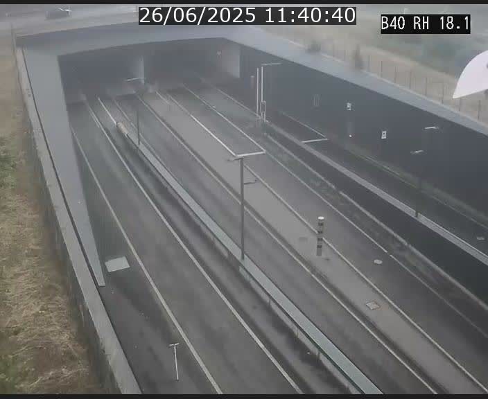 Webcam sur la route de contournement d'Esch-Belval avant le tunnel Central Gate au niveau de la porte de France et du radar fixe