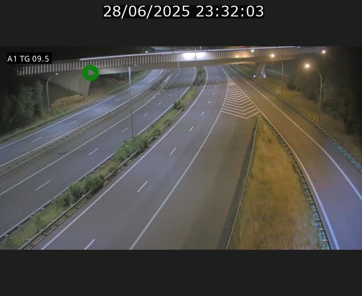 Traffic live webcam Luxembourg Jonction Grünewald - A1 direction Luxembourg-ville - BK 9.5