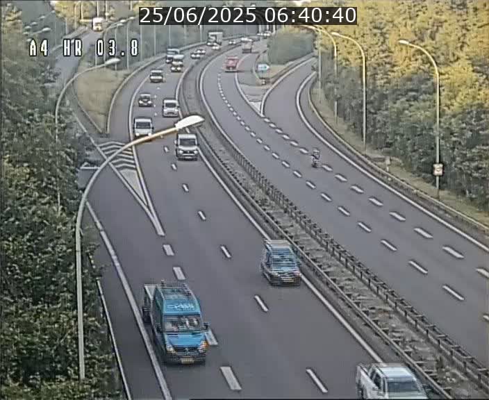 Webcam traffic A4 Luxembourg - BK 3.8 - Leudelange (direction Esch sur Alzette)