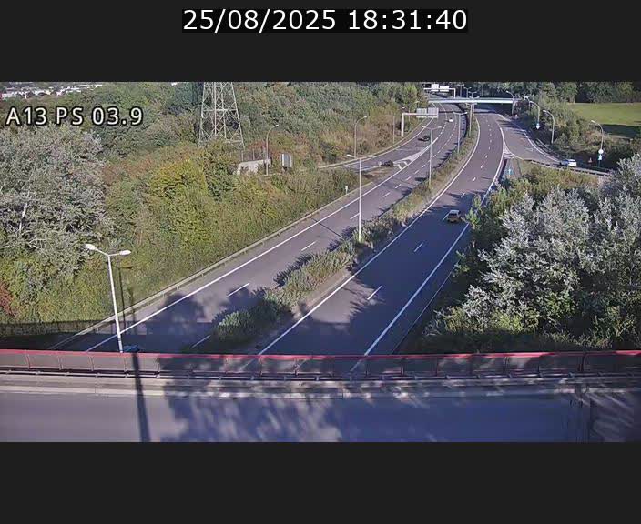 Traffic live webcam Luxembourg Differdange - A13 direction Esch-sur-Alzette - BK 3.9