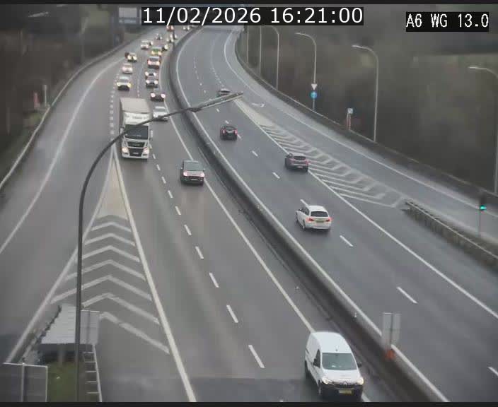 Traffic live webcam Luxembourg Mamer - A6 - BK 13 - direction Luxembourg/France/Allemagne