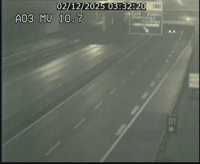 Traffic live webcam Luxembourg Croix de Bettembourg - A3 - BK 10.7 - direction France