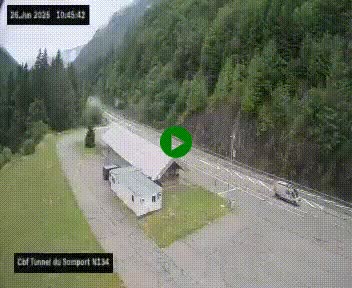 Webcam à l'entrée du tunnel du Somport, côté français, sur la N134, dans les Pyrénées, en direction de l'Espagne, à 1116 mètres d'altitude