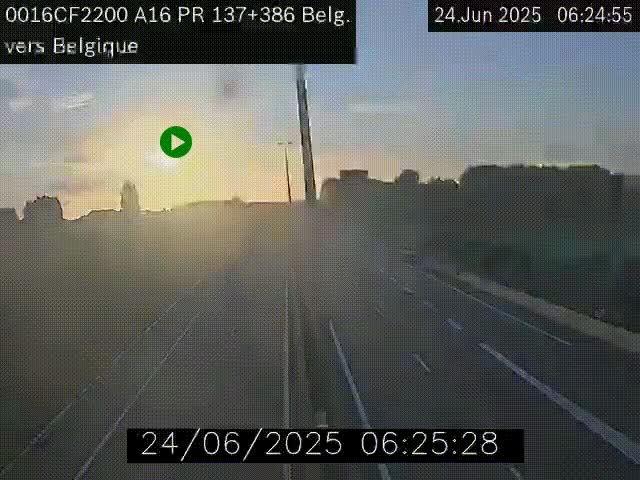 Webcam à la frontière franco-belge au niveau de Bray-Dunes/De-Panne sur l'autoroute A16. Vue orientée vers la Belgique