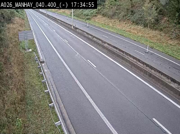 Webcam autoroute A26/E25 à hauteur de Manhay, après la jonction avec la N651 en direction de Liège - BK 40.4
