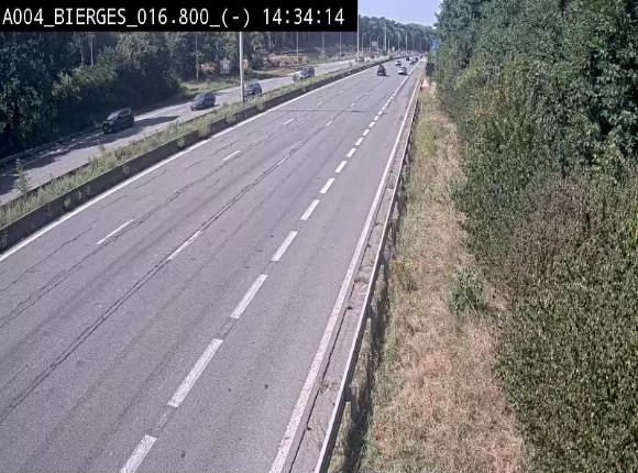 Webcam E411(A4) à Wavre, à hauteur de la sortie 5 Bierges. Vue orientée vers Bruxelles