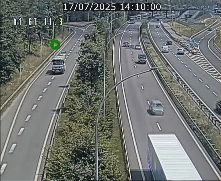 Traffic live webcam Luxembourg Senningerberg - A1 direction Allemagne - BK 11.3