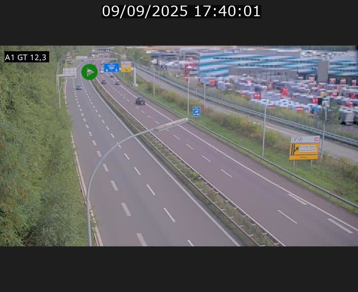 Traffic live webcam Luxembourg Senningerberg - A1 direction Allemagne - BK 12.3