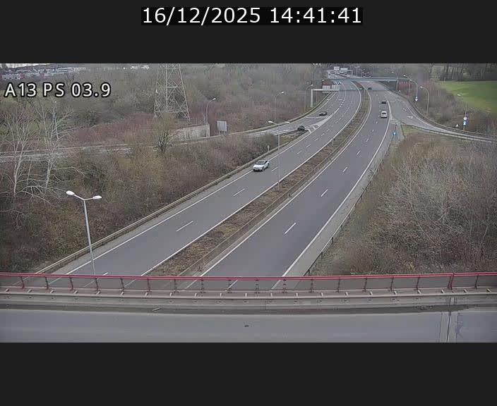 Traffic live webcam Luxembourg Differdange - A13 direction Esch-sur-Alzette - BK 3.9