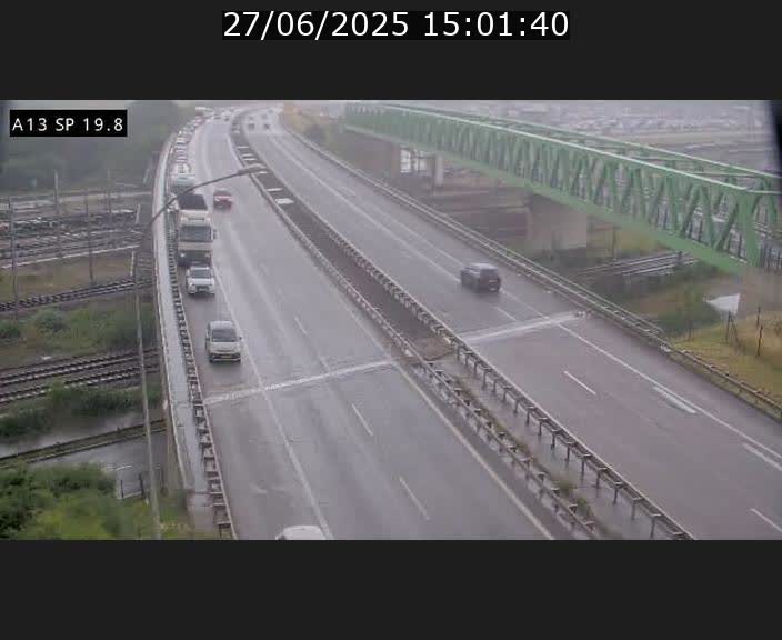 Traffic live webcam Luxembourg Croix de Bettembourg - A13 direction Esch-sur-Alzette - BK 19.8