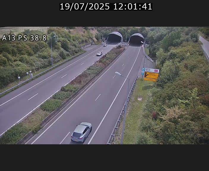 Webcam autoroute A13 à l'entrée ouest du tunnel Markusbierg à Schengen. Vue orientée vers Mondorf-les-Bains
