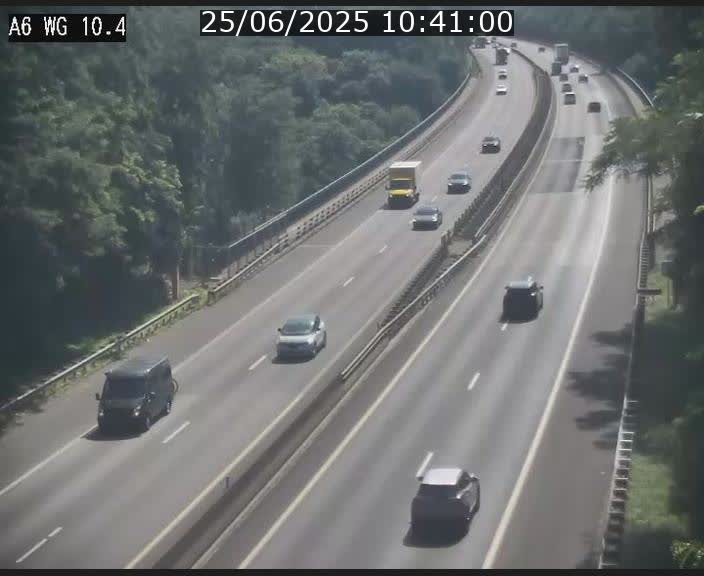 Traffic live webcam Luxembourg Mamer - A6 - BK 10.4 - direction Luxembourg/France/Allemagne