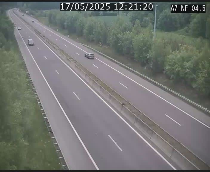 Caméra autoroute Luxembourg A7 - Passage à gibier Rëngelbour - direction Tunnel Grouft