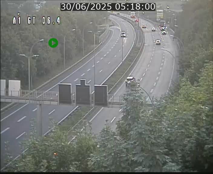 Traffic live webcam Luxembourg Hamm - A1 direction Sandweiler - BK 6.4