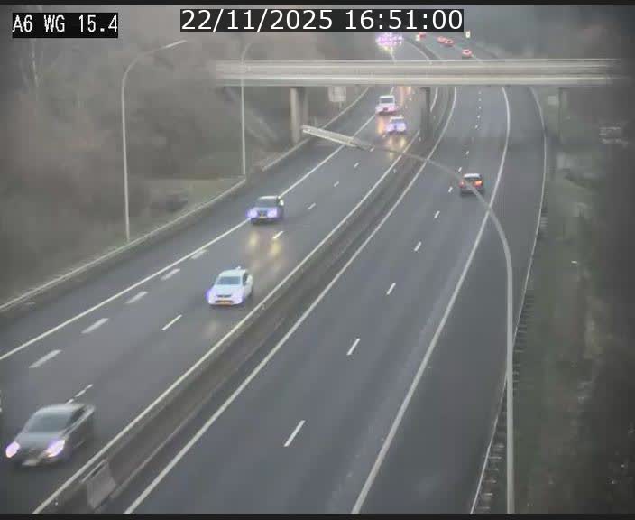 Traffic live webcam Luxembourg Capellen - A6 - BK 15.4 - direction Luxembourg/France/Allemagne