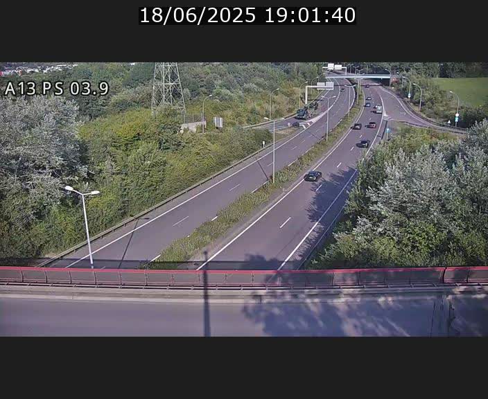 Traffic live webcam Luxembourg Differdange - A13 direction Esch-sur-Alzette - BK 3.9