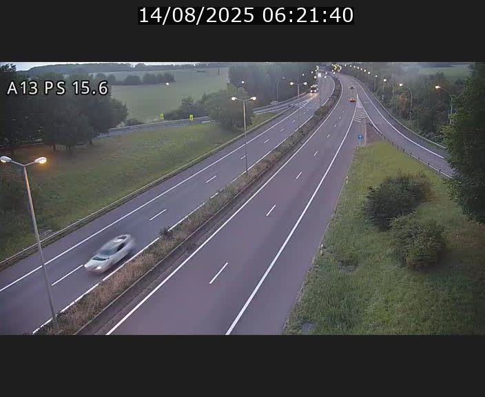 Traffic live webcam Luxembourg Kayl - A13 direction Dudelange - BK 15.6