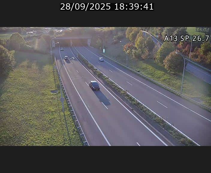 Traffic live webcam Luxembourg Frisange - A13 direction Luxembourg-ville - BK 26.7