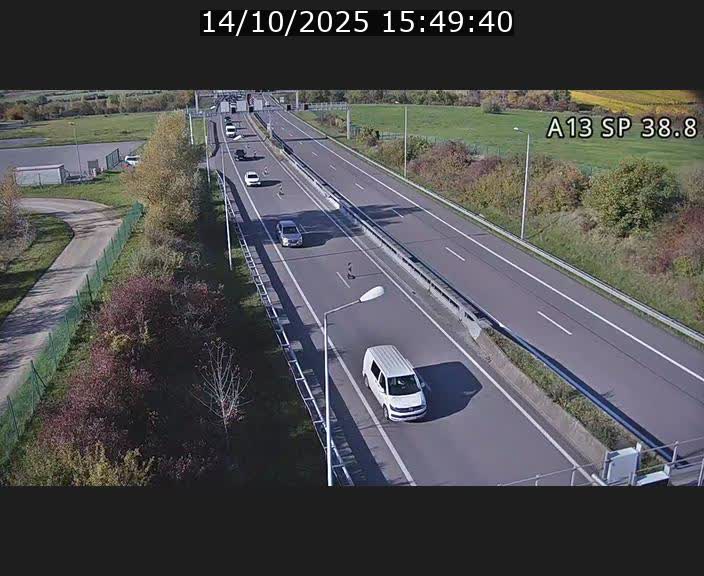 Webcam autoroute A13 à l'entrée ouest du tunnel Markusbierg à Schengen. Vue orientée vers le tunnel et l'Allemagne