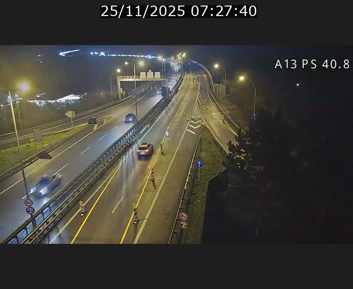 Webcam autoroute A13 à la sortie est du tunnel Markusbierg à Schengen. Vue sur le pont de la Moselle, vers l'Allemagne