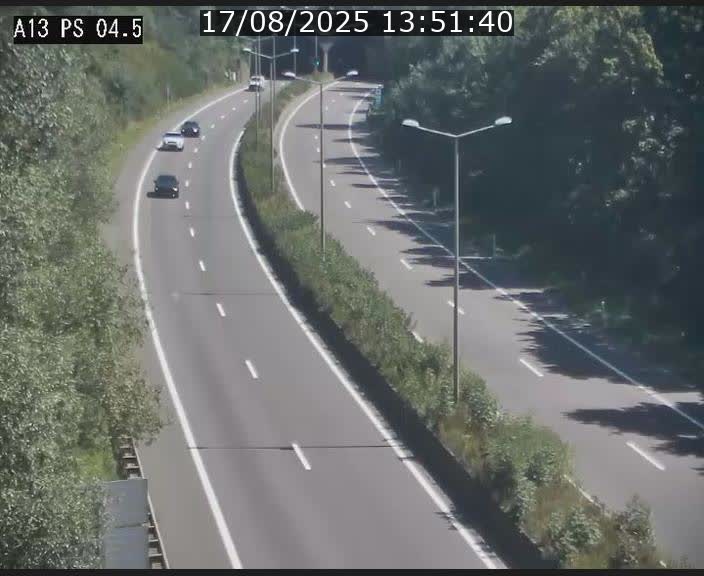 Traffic live webcam Luxembourg Differdange - A13 direction Esch-sur-Alzette - BK 4.5