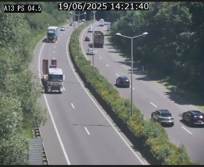 Traffic live webcam Luxembourg Differdange - A13 direction Esch-sur-Alzette - BK 4.5
