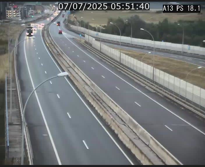 Traffic live webcam Luxembourg Dudelange - A13 direction Croix de Bettembourg - BK 18.1