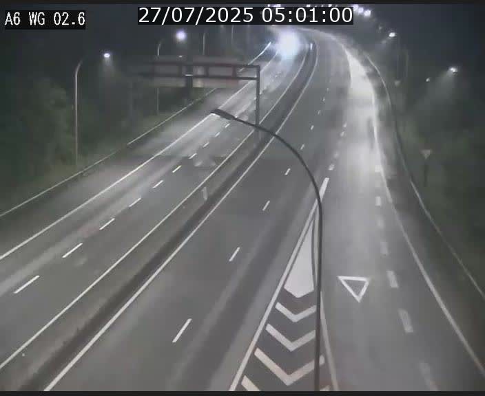 Traffic live webcam Luxembourg Croix de Cessange - A6 - BK 2.6 - direction France/Allemagne