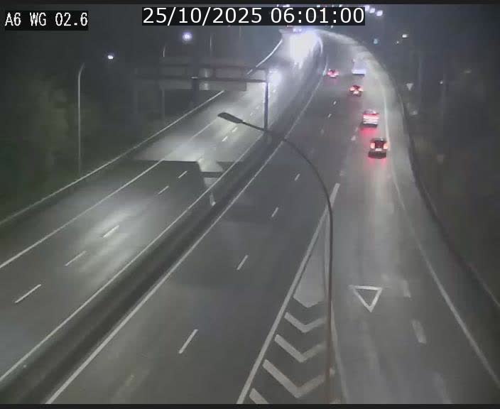 Traffic live webcam Luxembourg Croix de Cessange - A6 - BK 2.6 - direction France/Allemagne