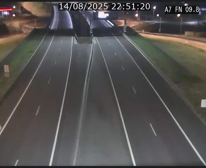 Caméra trafic Luxembourg - A7, Tunnel Gousselerbierg, sortie sud, direction rond-point Lorentzweiler (BK 9.9)