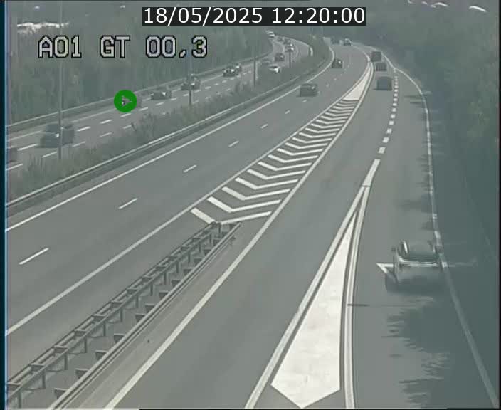 Traffic live webcam Luxembourg Croix de Gasperich - A1 direction Kirchberg - BK 0.3
