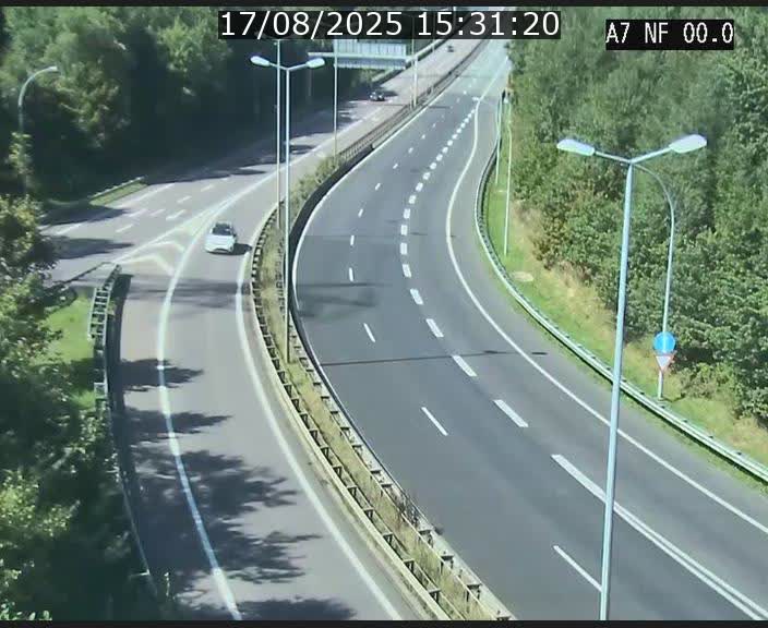 Caméra autoroute Luxembourg A7 - Echangeur A1/A7 Grünewald direction Tunnel Stafelter