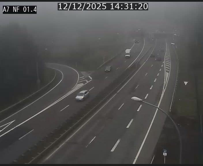 Caméra autoroute Luxembourg A7 - Echangeur Waldhaff - direction Tunnel Stafelter
