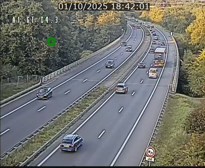 Traffic live webcam Luxembourg Itzig - A1 direction Sandweiler - BK 4.3
