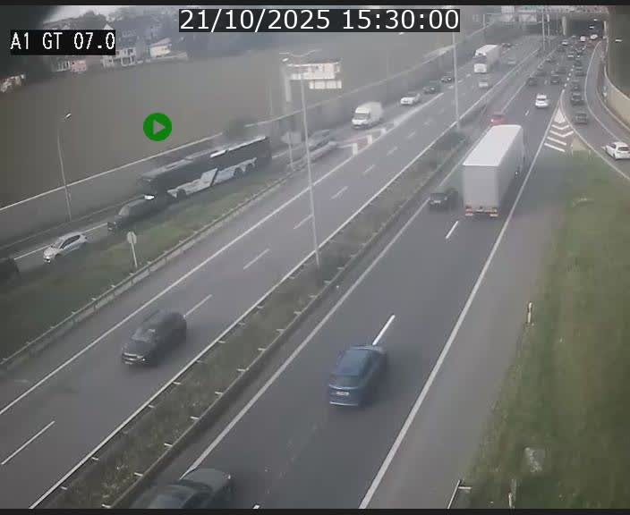 Traffic live webcam Luxembourg Cents - A1 direction Kirchberg - BK 7