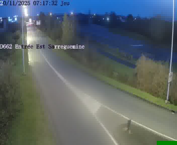 Point de vue trafic déployé sur D662 (France) à Sarreguemines, regardant vers Sarreguemines, aidant conducteurs et services à anticiper les flux.